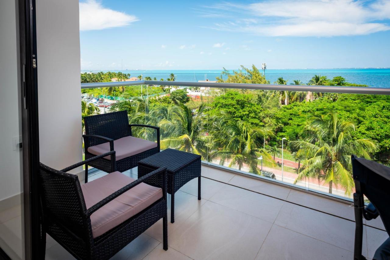 Aloja Oceanview In The Hotel Zone Cancún Esterno foto